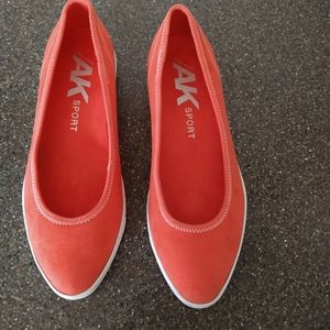Anne Klein Sport Orange Flat Shoes Size 6.5 M
